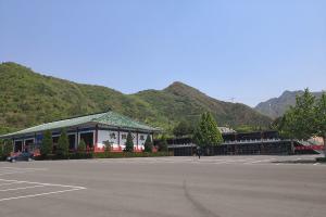 办公区停车场